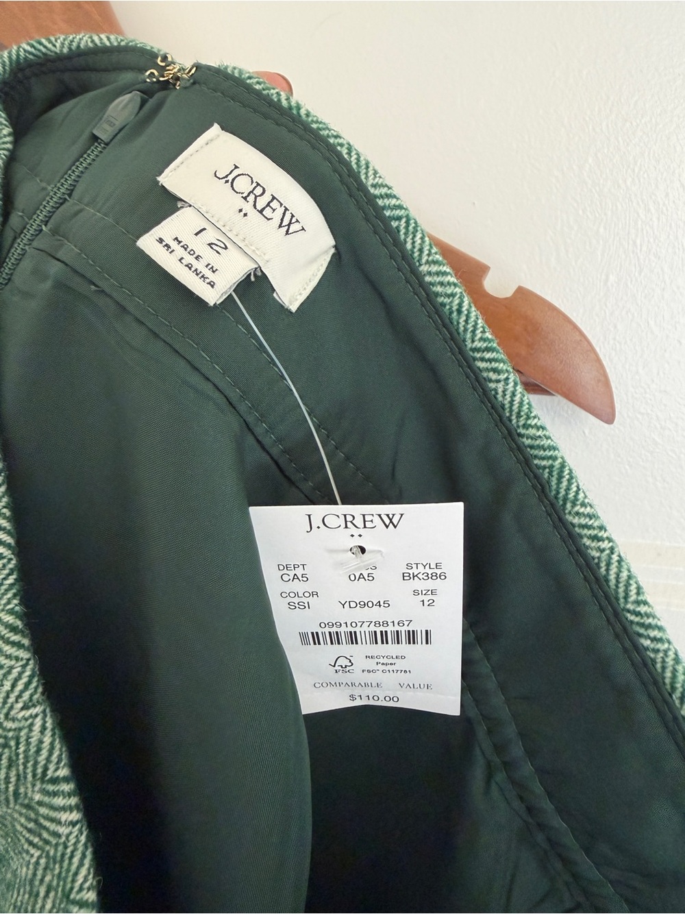 NWT J. Crew Wool Green Herringbone Aline Skirt, Size 12 - Picture 3 of 4